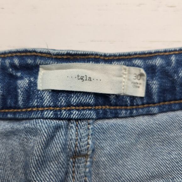 Tgla Francesca's Acid Wash Denim Jean Shorts Fixed Roll Hem Y2K 90s Size 30 - Picture 6 of 8